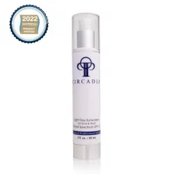 Világos nappali fényvédő, széles spektrumú SPF 37